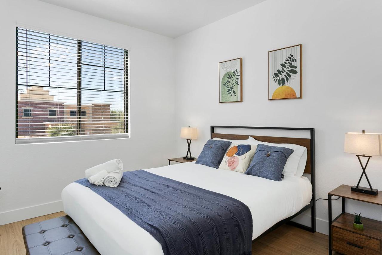 Cozysuites Glendale By The Stadium With Pool 10 Exteriör bild